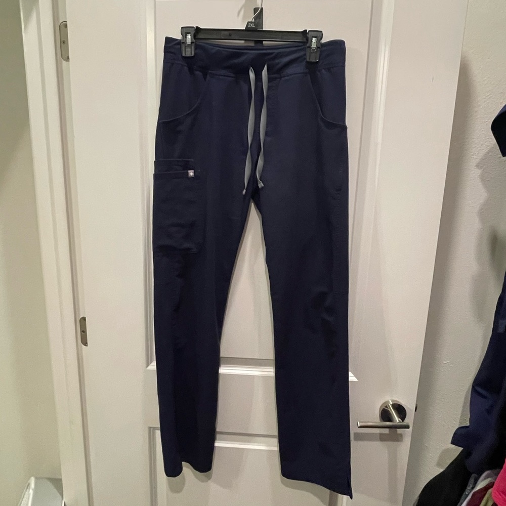 Figs small tall navy kade pant